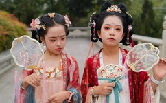 暖暖 中文 免费 日本